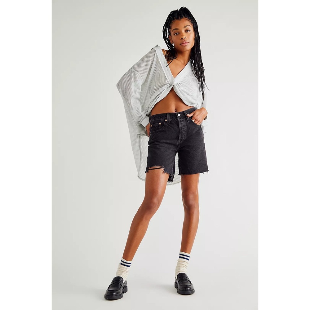 Free People Levi's 501 Mid Thigh Shorts in Black Size 27